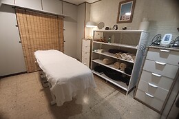 KG CLINICA Y SALUD