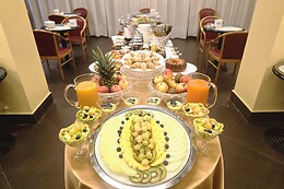 Sant' Ambroeus Mokinba Hotels