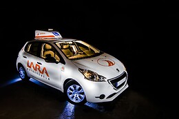 AUTOESCUELA LARA