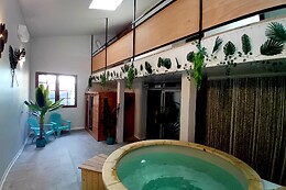 Domaine de Peyrolade