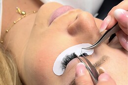 LASHES & GO BARRIO DE BRAGANZA