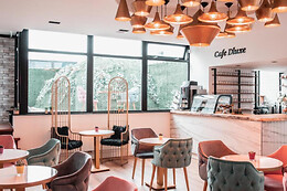Dluxe Spa & Beauty