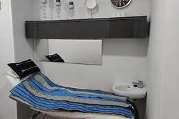 CENTRO DE BELLEZA Y MEDICINA ESTÉTICA LUCY LARA