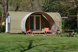 Camping Ushuaïa Villages Le Viaduc***