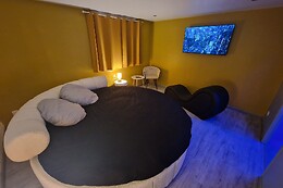 Un Moment SPA