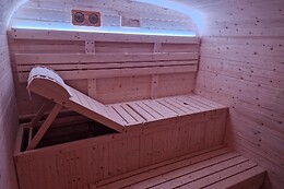 Un Moment SPA