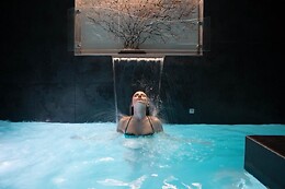 Folies 360 Beauty Space