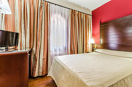 HOTEL ALBARRACIN