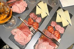 Lady Wine - Wine Bar