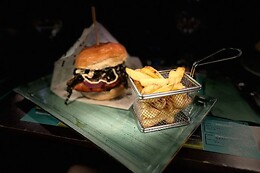 Mr.Jerry Risto Pub