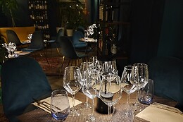 Plantago Natural Wine Bar