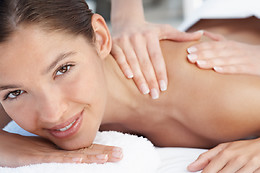PELUQUERIA Y ESTETICA UNISEX EMILYS