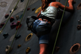 LA OLA CENTRO DE ESCALADA