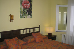 HOSTAL CANIGO