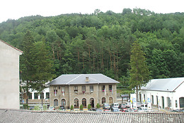 HOSTAL PORTA DE NURIA