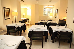 HOTEL URH PALACIO DE ORIOL
