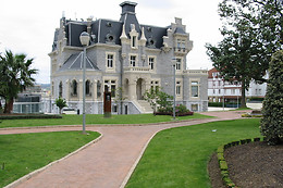 HOTEL URH PALACIO DE ORIOL