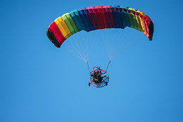 Là Haut Paramoteur