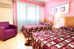 HOTEL MANOLO