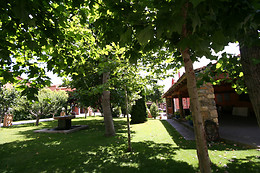 HOTEL EL RANCHO DE LA ALDEGÜELA & LA POSADA