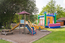 Camping des Bastides