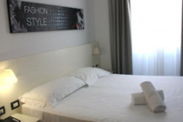 ih hotels milano watt 13