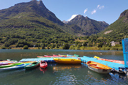 GRIST KAYAK