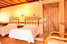 A CASA ANTIGA DO MONTE