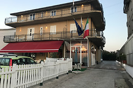 Hotel Ascot