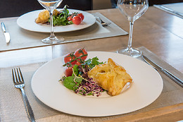 Logis Hôtel des Acacias - Restaurant L'Acacias Gourmand