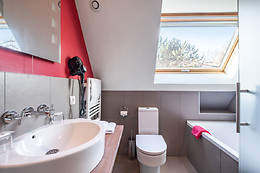 Hotel The Originals La Ferme Blanche Lille Nord