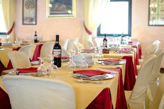 Un soggiorno di due notti per due persone all'Hotel Residence Club Primula a Pescasseroli in provincia dell'Aquila