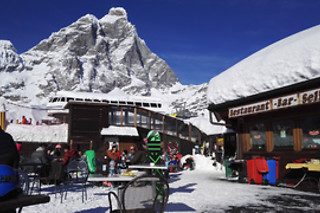 Un soggiorno benessere con cena per due all'Hotel Lo Stambecco a Cervinia-Breuil in Valle d'Aosta