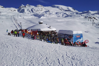 Un soggiorno benessere con cena per due all'Hotel Lo Stambecco a Cervinia-Breuil in Valle d'Aosta