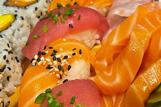 YUKIMURA SUSHI BAR - photo 2