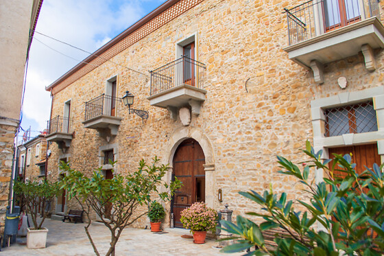 Soggiorno di una notte tra gusto e relax presso Palazzo Iaquinta in provincia di Salerno