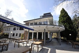 The Seven Hotel****