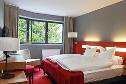 The Seven Hotel****