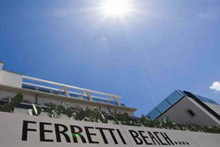 Un soggiorno di due notti accompagnate da due deliziose cene presso il Ferretti Beach Hotel a Rimini