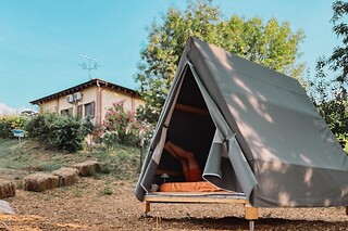Notte insolita in Tenda Tipì con apericena e noleggio e-bike presso Glamping Casolara Valsamoggia (BO)