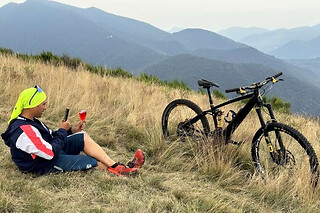 Tour in bicicletta tra le montagne per 2 presso In Forcora in provincia di Varese