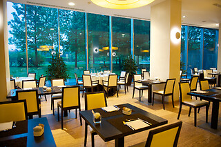 Soggiorno di due notti con colazioni presso Best Western Plus The Hub Hotel a Milano