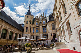Hôtel de Bourgtheroulde