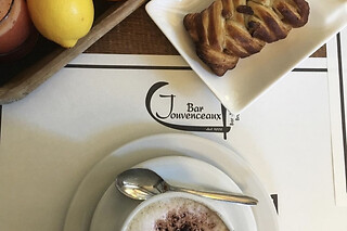 Soggiorno insolito di una notte con colazione presso One Room Jouvenceaux a in provincia di Torino