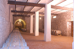 BODEGA MARQUES DE MONTECIERZO