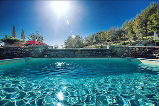 Soggiorno da sogno di due notti tra gusto e relax presso Hotel Relais Le Pozze di Lecchi in provincia di Siena