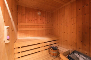 Soggiorno da sogno di due notti tra gusto e relax presso Hotel Relais Le Pozze di Lecchi in provincia di Siena