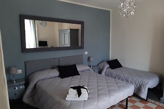 Soggiorno di due notti con colazioni presso il B&B Principe Calaf Tre a Lucca