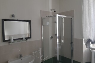 Soggiorno di due notti con colazioni presso il B&B Principe Calaf Tre a Lucca