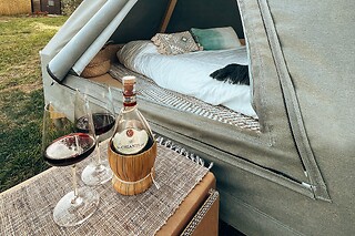 Soggiorno di una notte in Tipì al Glamping La Lodola in provincia di Livorno